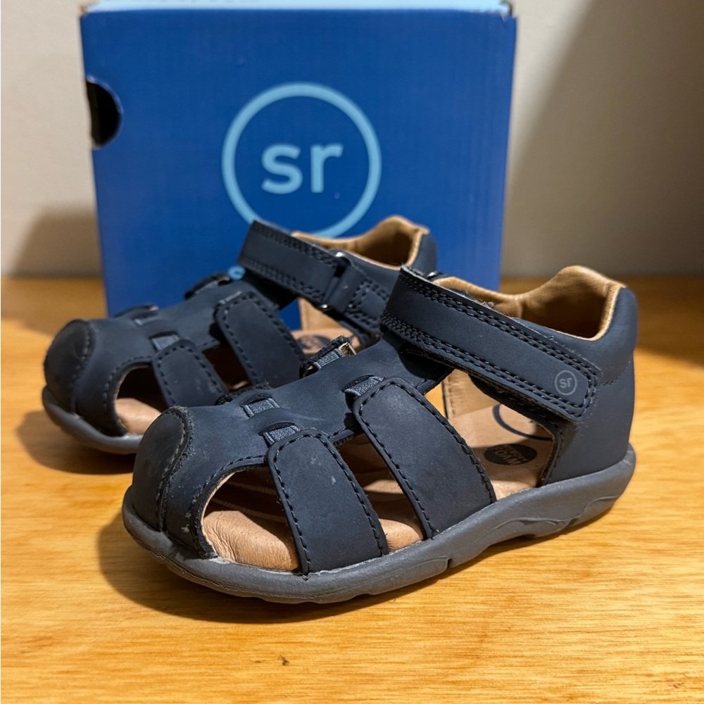 Stride Rite Navy Blue Leather Fisherman Sandals